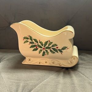 NWT Lenox Holiday Sleigh Candy Dish